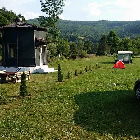 Vakantiepark Auto Kamp Lav *