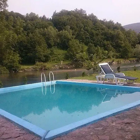 Auto Kamp Lav Vakantiepark *