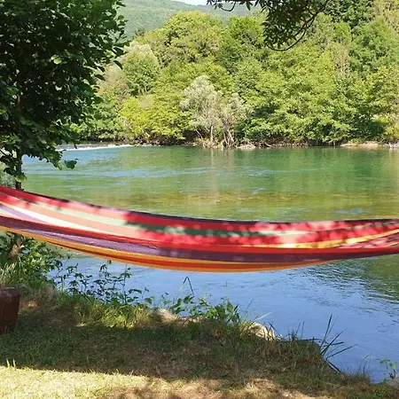 Vakantiepark Auto Kamp Lav