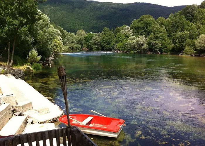Prázdninový areál Auto Kamp Lav Kulen Vakuf