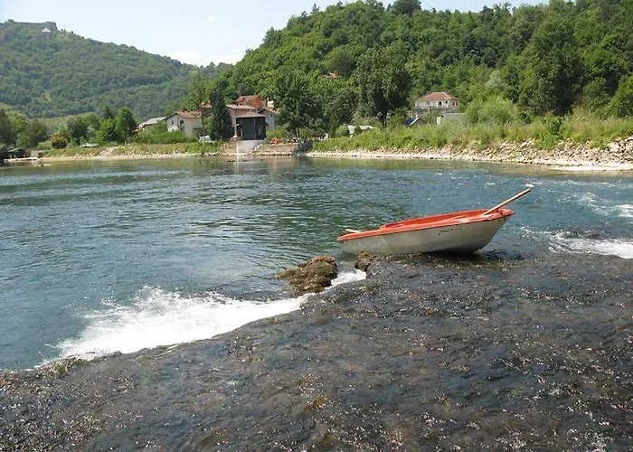 Prázdninový areál Auto Kamp Lav Kulen Vakuf