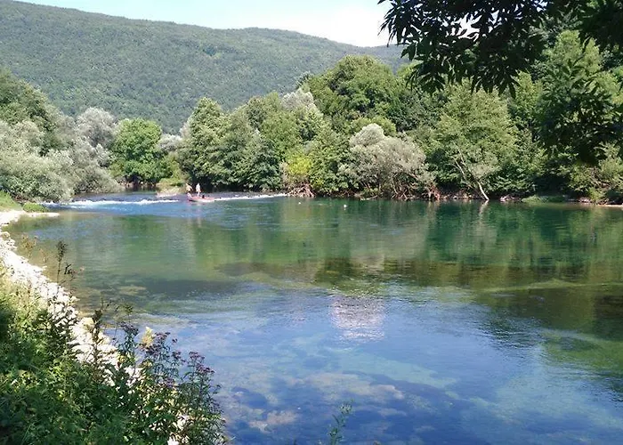 Auto Kamp Lav * Kulen Vakuf