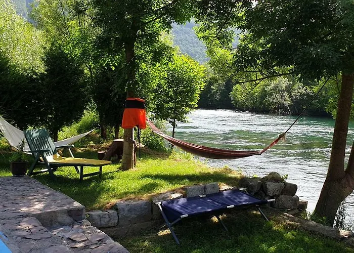 Auto Kamp Lav Kulen Vakuf