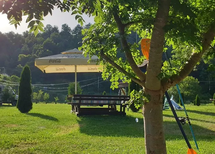 Prázdninový areál Auto Kamp Lav Kulen Vakuf